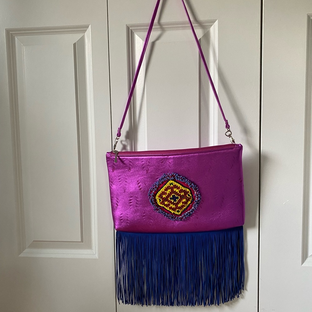 Made in Span beaded and fringe, pink shoulder bag